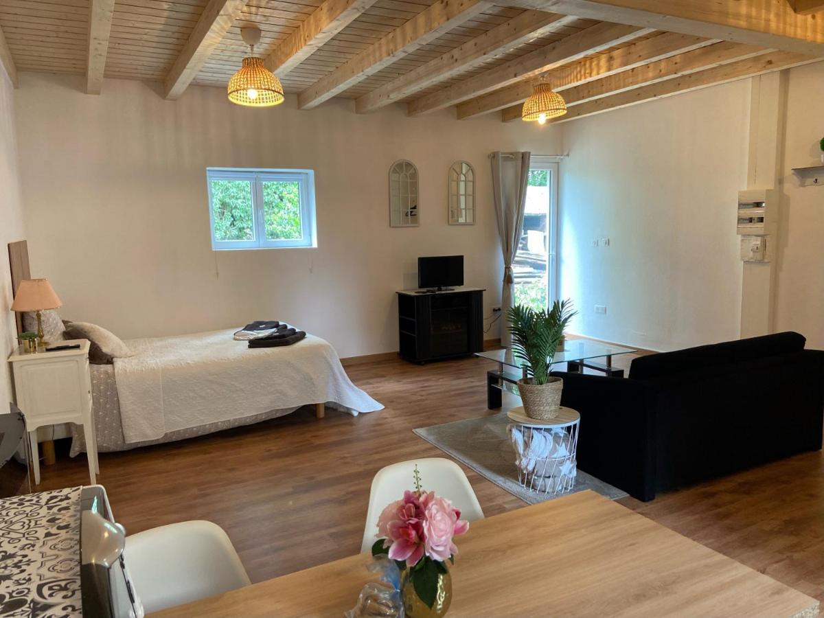 Le Chene: Petit Chalet Cosy Proche De Mulhouse Riedisheim المظهر الخارجي الصورة